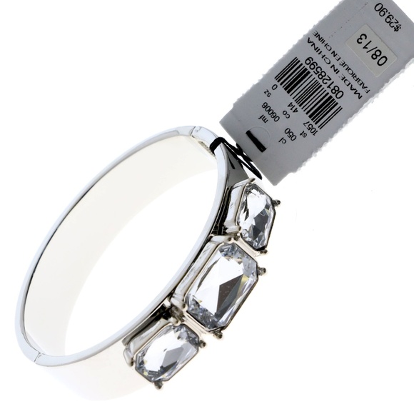 Express Cuff-Bracelet Silver-Tone/Crystal NWT - Picture 2 of 5